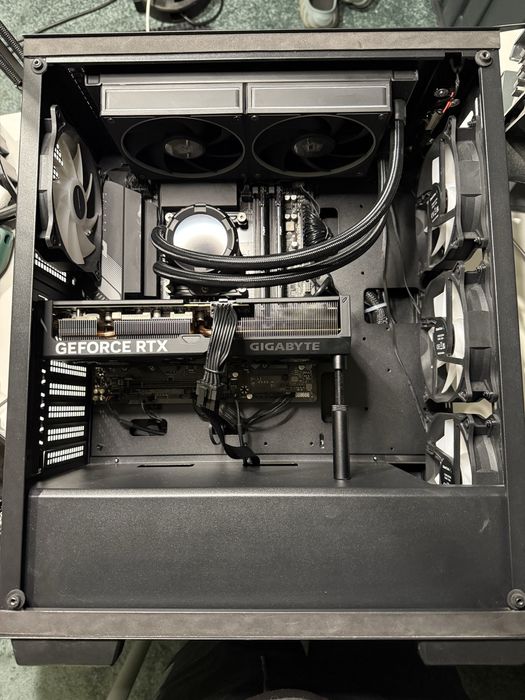 Service PC/Laptop & Console – Curatare, Mentenanta, Asamblare