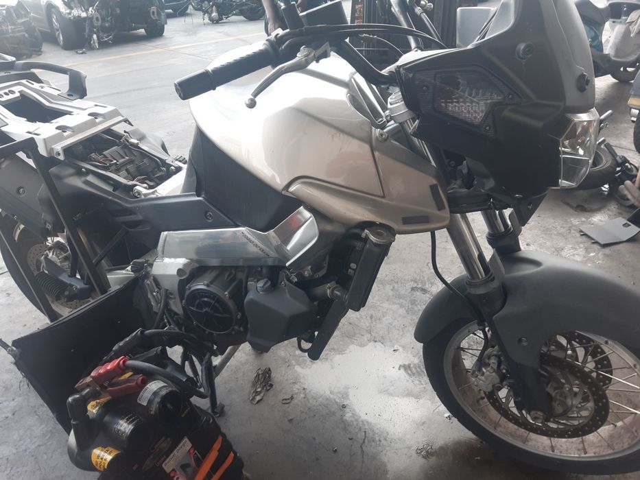 APRILIA Red Rose,Caponord,Pegaso,Dorso Duro(Априлия Капонорд 1000 Ред Роус 125 Пегасо 650,125 Дорсо Дуро 660- само двигател)на части