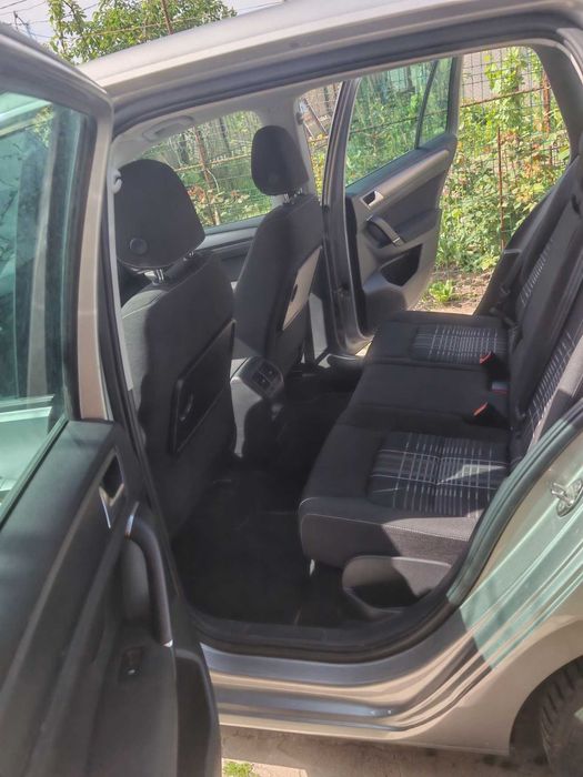 volkswagen golf sportsvan