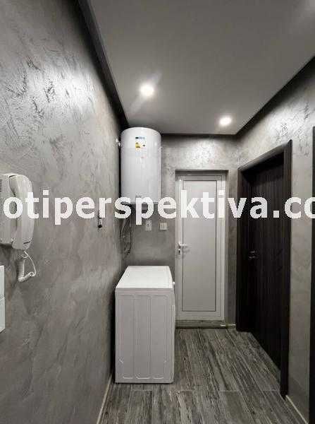 Продава се Двустаен апартамент в Пловдив, Кършияка - 55 кв.м за 1964 €/кв.м - Снимка #6