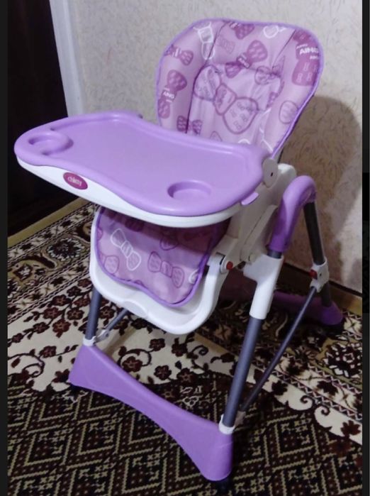 Детский стул для кормления