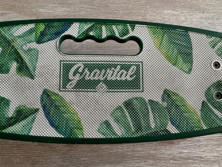 Скейтборд б/у почти новый