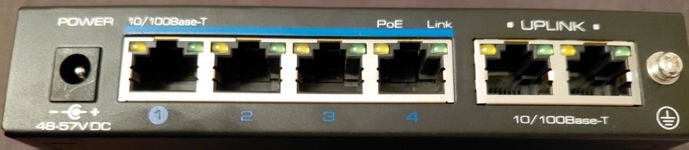 Мрежови PoE комутатор UTEPO UTP3-SW04-TP60