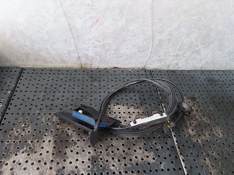 Maner cu cablu deschidere capota skoda superb 2 3t facelift 1j1823533c 3t0823535a