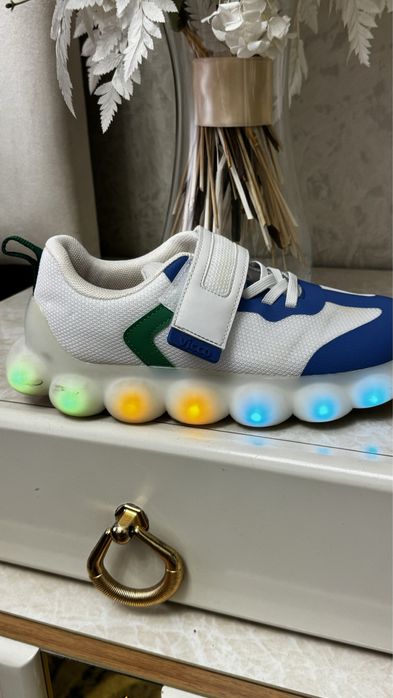 Обувь VICCO продаётся детский