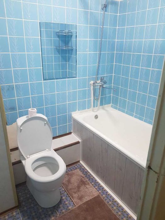 Продам свою 2-х ком кв Учтепинский р. фархадский рынок Г9А дом 1