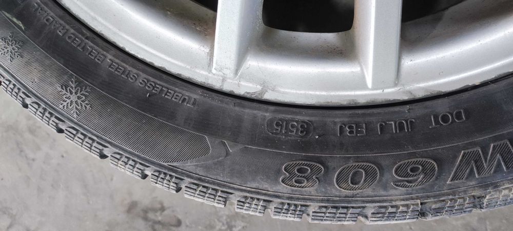 Set jante aliaj pe 17 volkswagen vw golf 5 GT cu anvelope de iarna