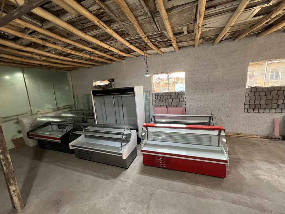 Витрина холодильник