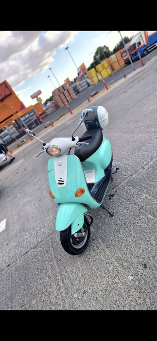 Vespa Piaggio ET2 50cc – 2001 – Perfect funcțională – Acte Spania