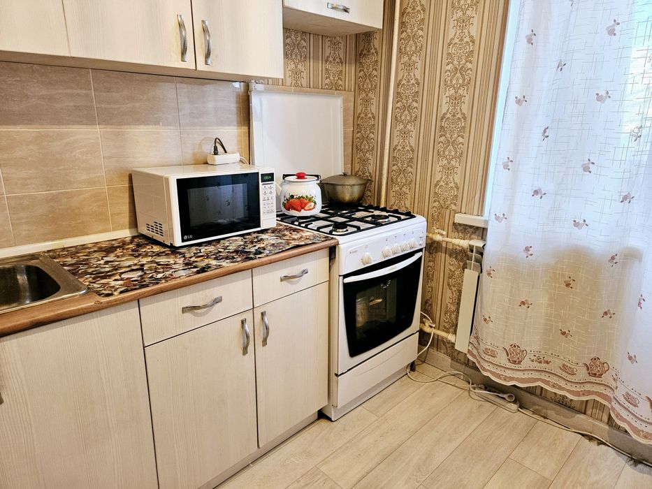 Посуточно 1к.кв 5мкр Вечный огонь