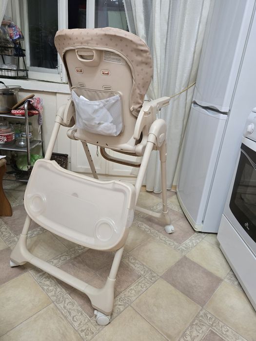 Продам стульчик для,кормления,