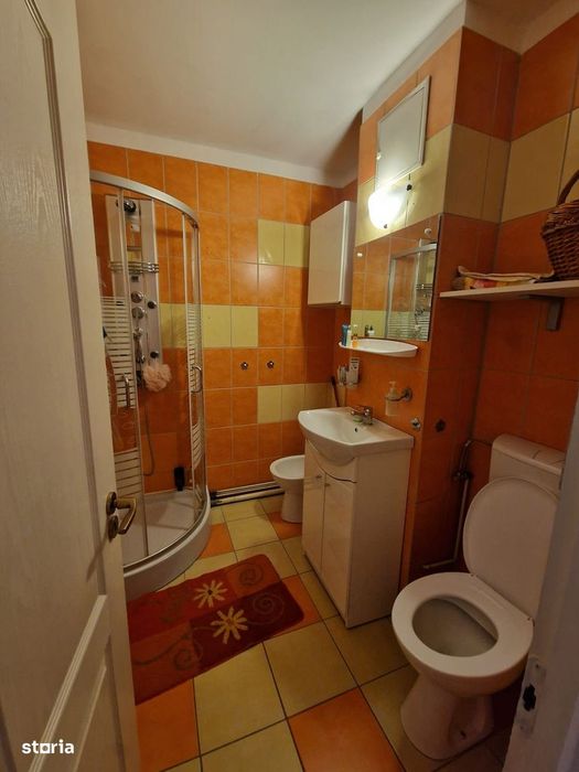 Ap 4 camere decomandat 72 mp 2 balcoane etaj 2 Calea Dumbrăvii/ Dioda