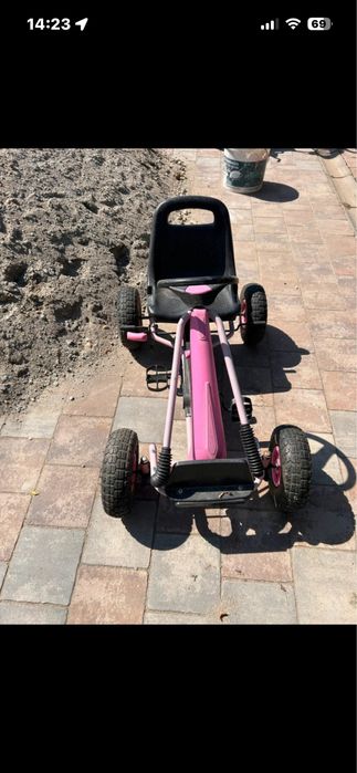 Cart fetite , folosit foarte putin