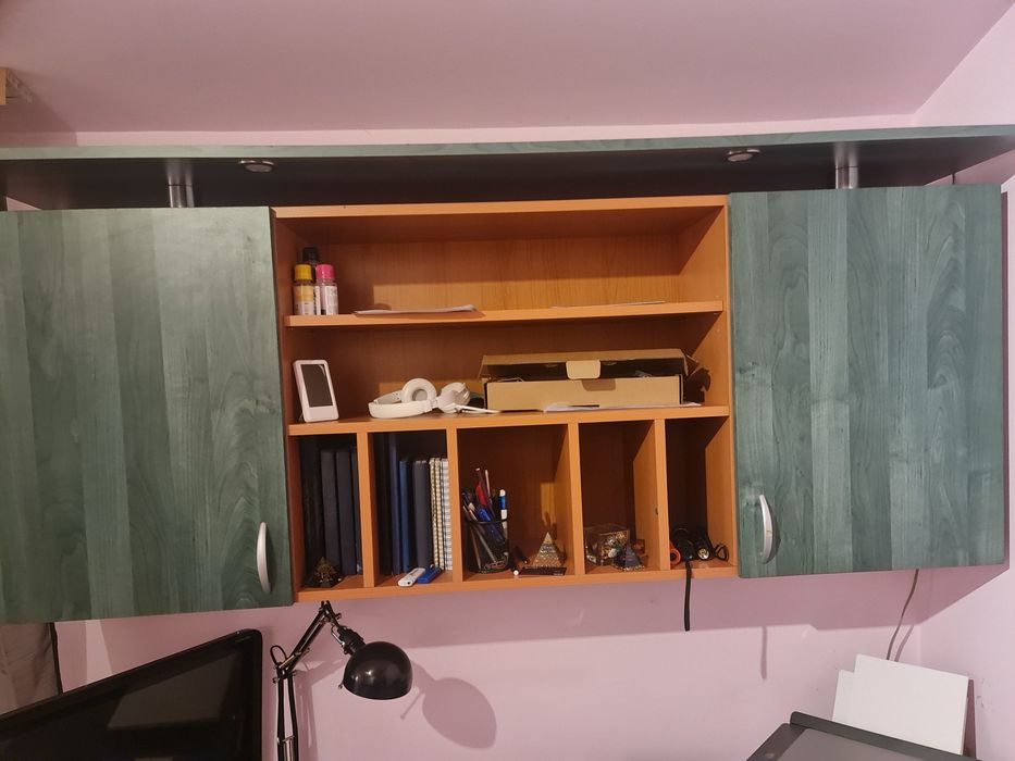 Vand mobila pat dormitor+ birou+2 noptiere+ dulap