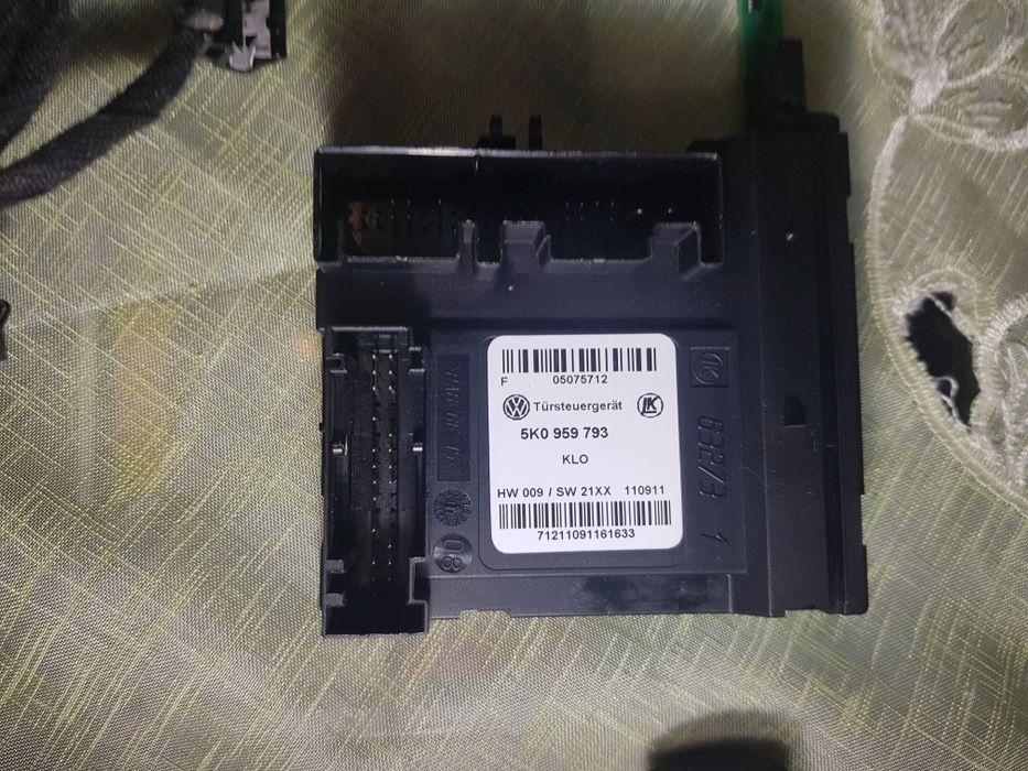 Oglinzi vw tiguan 2012,electrice cu incalzire si semnalizare led. +cal