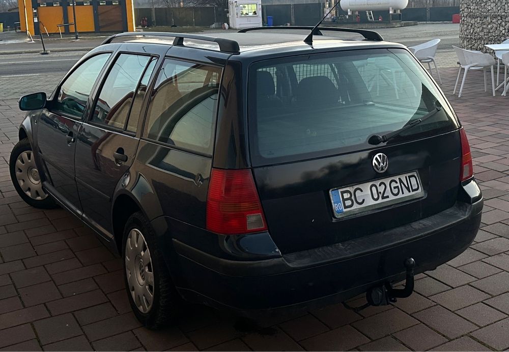 VW Golf 4 / 1.4 benzina in stare buna cu toate actele valabile !!