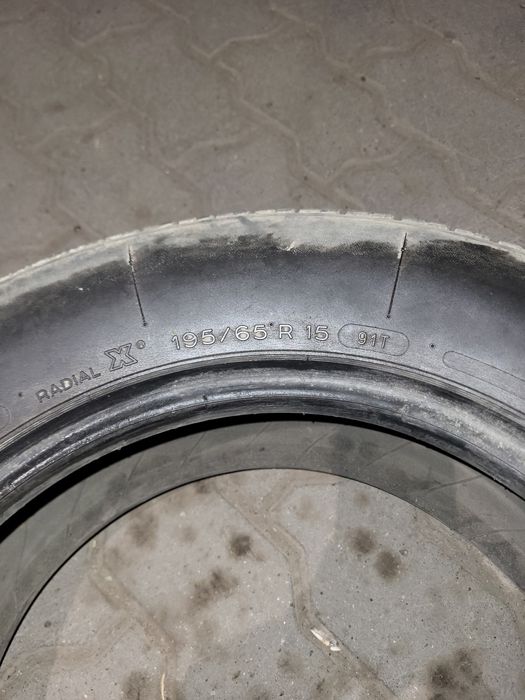 Продам шины 1 пара