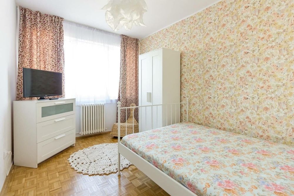 Apartament in centrul orașului - 3 camere - Langa McDonald's! !