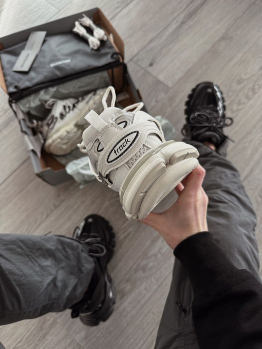 Balenciaga Track 36-45 / Livr 1 zi / PREMIUM FullBox