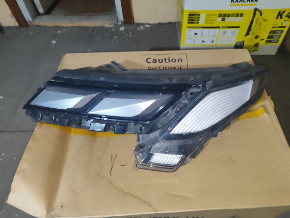 фара на Hyundai Palisade