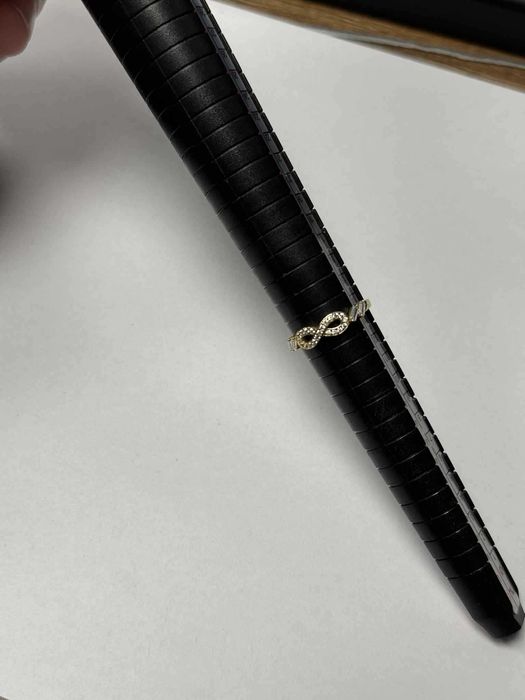 Продавам Златен Дамски Пръстен 14к 585