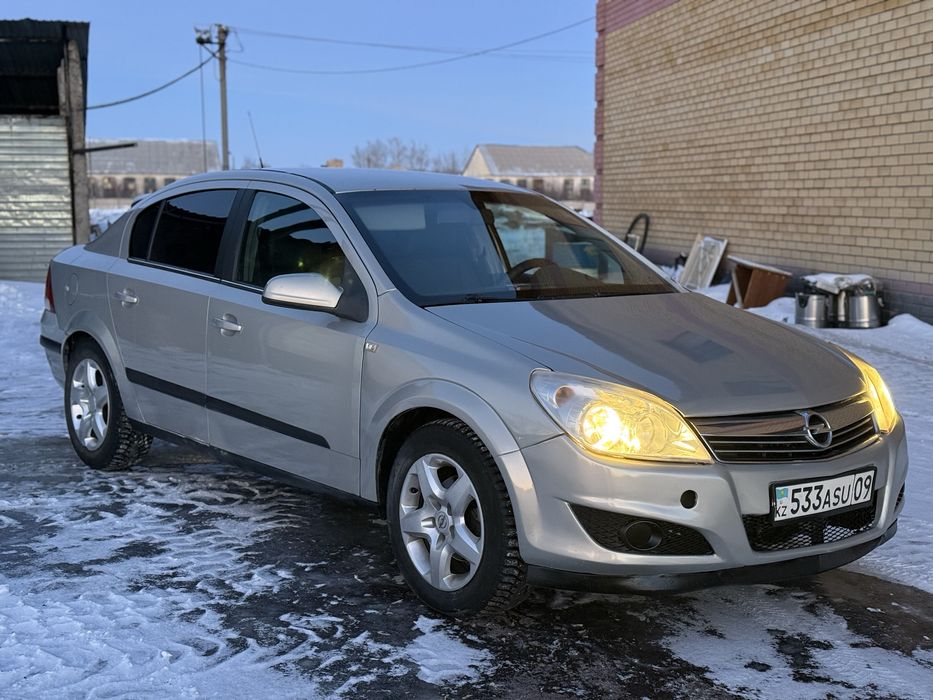 Продам Opel Astra H. 1.8