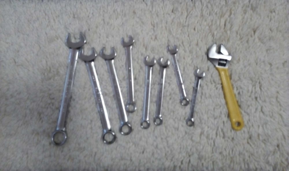 Ключи гаечные набор.