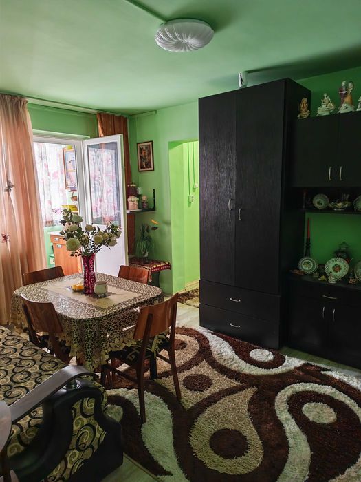 Apartament cu 3 camere în Gherla