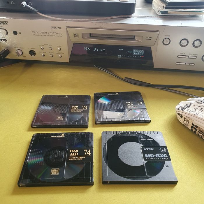 Минидиск рекордер SONY MDS JE780