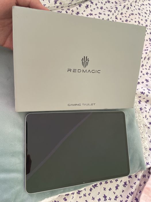 планшет Red magic Astra 16/512