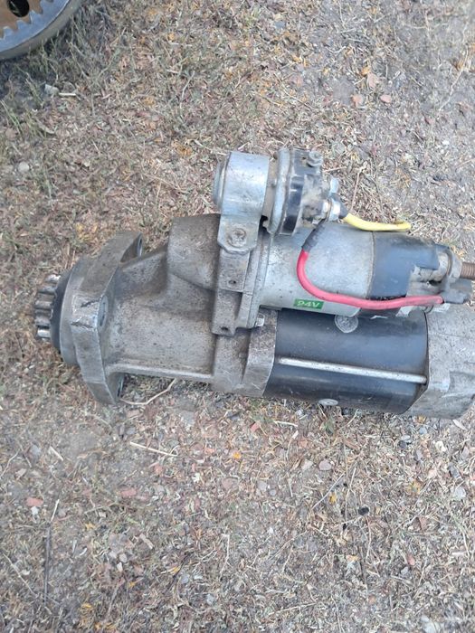 Продам  стартер Скани б/ у