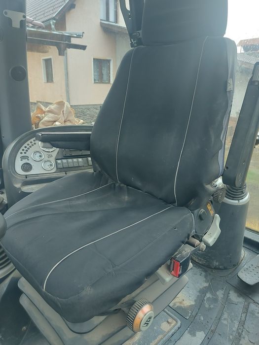 Buldoexcavator JCB 3CX