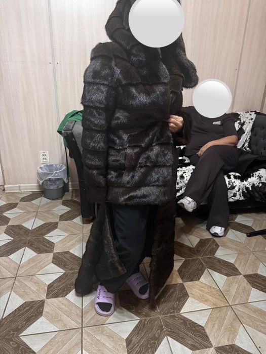 Шуба норковая ..