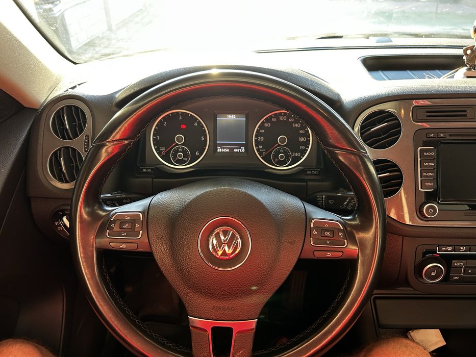Vand Volkswagen Tiguan R-line