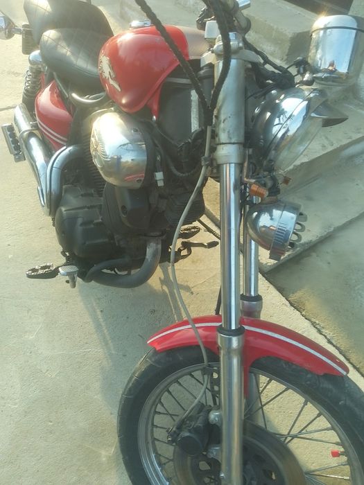 Se vinde motocicleta Yamaha virago 538 cm