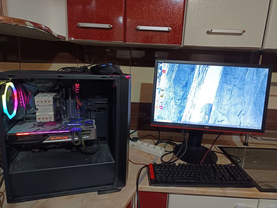 Vând PC gaming la super preț plus monitor 144hz