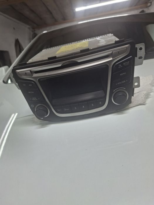 Штатная магнитола