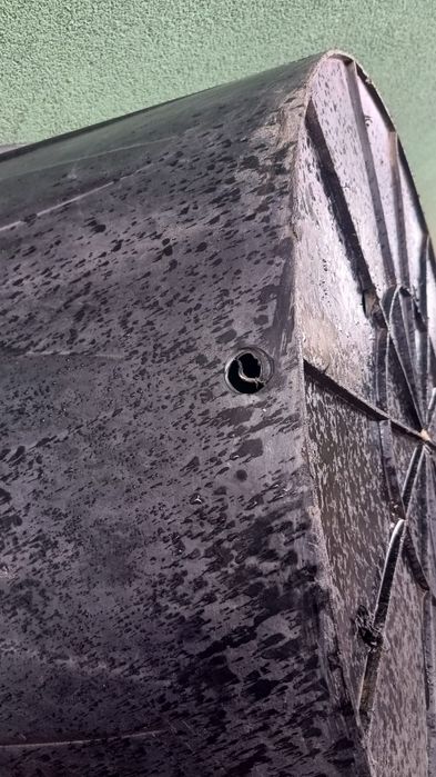 Vând ghiveci 500 litri