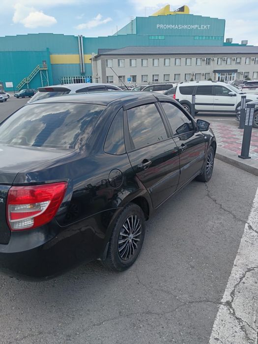 Продаю Гранту на автомате