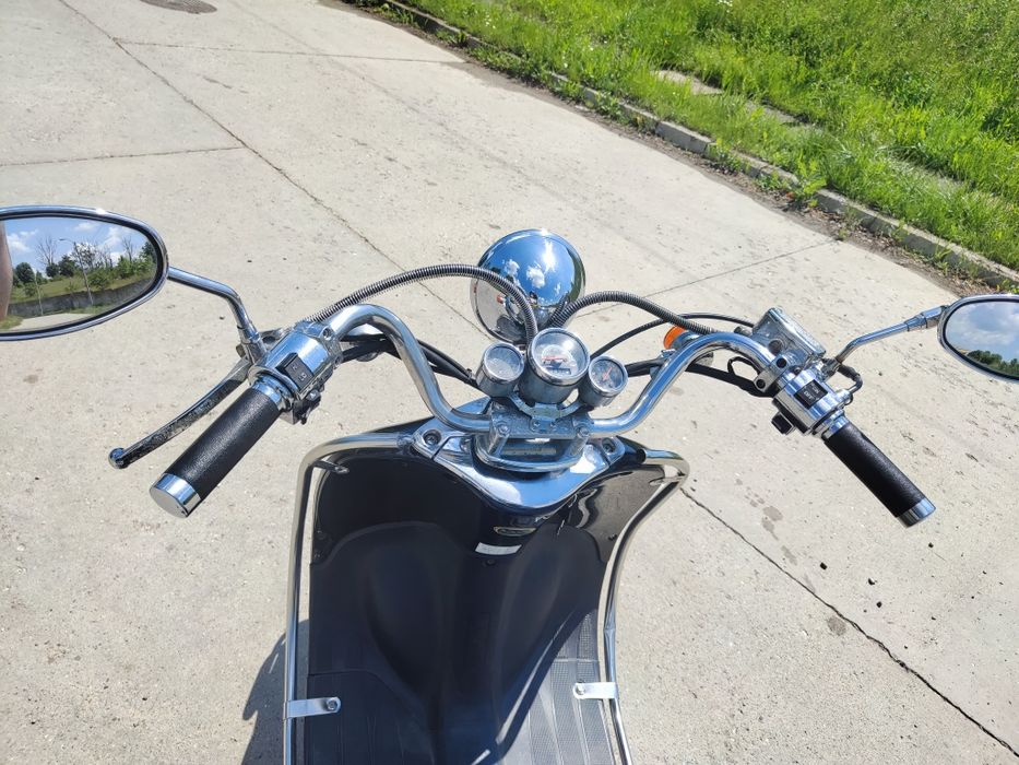 Scuter retro 125 cc