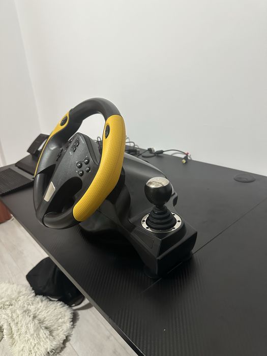 vand volan gaming Myria MG7400