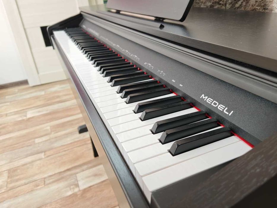 Цифровое пианино MEDELI DP-250RB