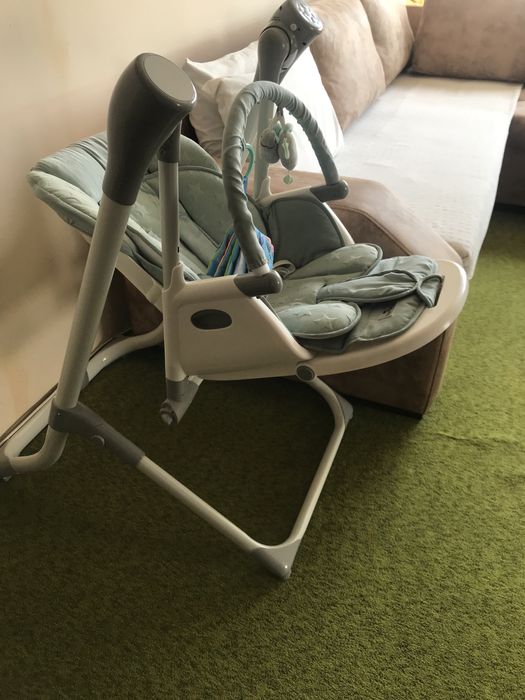 Люлка- релакс с масичка за хранене