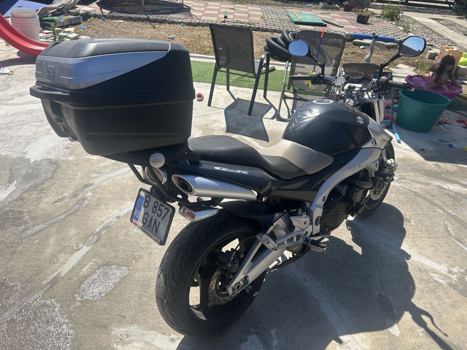 Suzuki GSR600 /2006