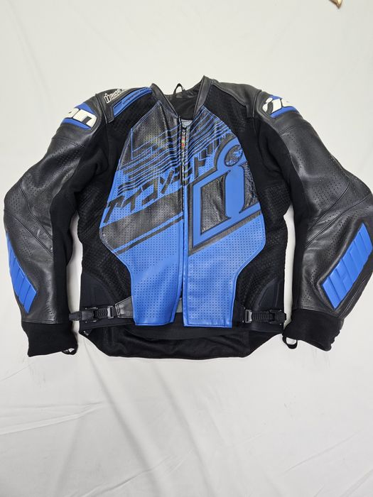 Geacă moto din piele Icon 48 S-M