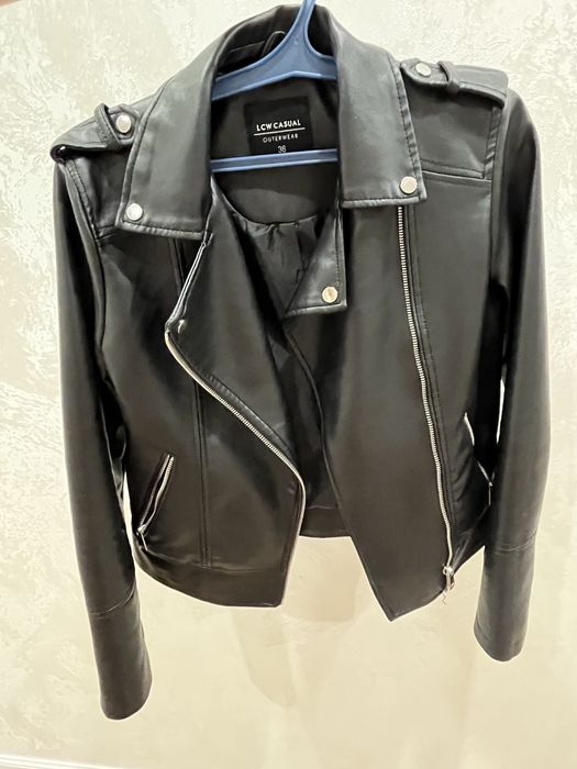 Продам кожанку за 5000 тг