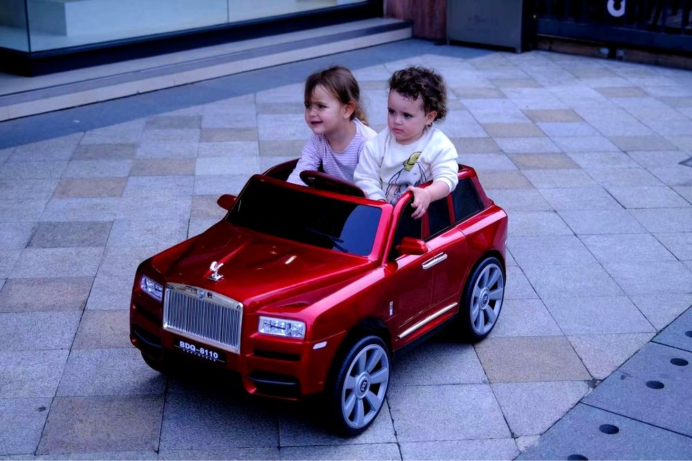 Rolls Royce Cullinan bolalar mashinasi детская машина с пультом 4x4