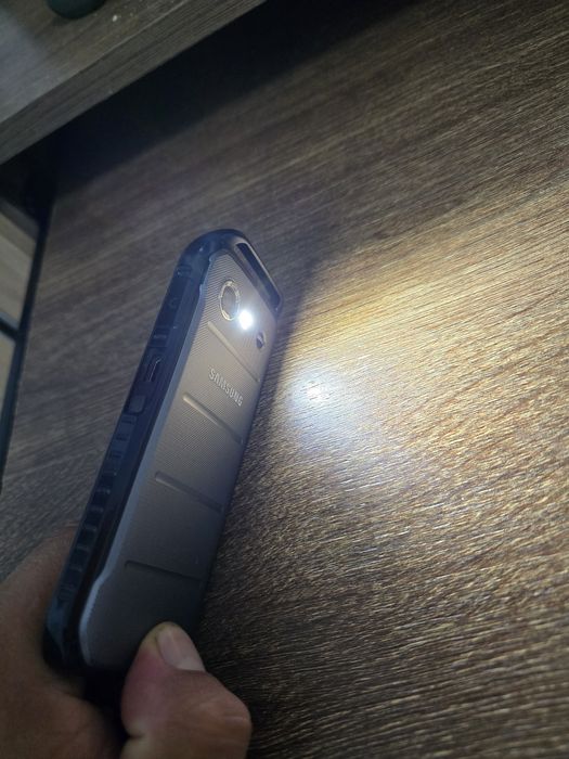 Samsung Xcover 550
