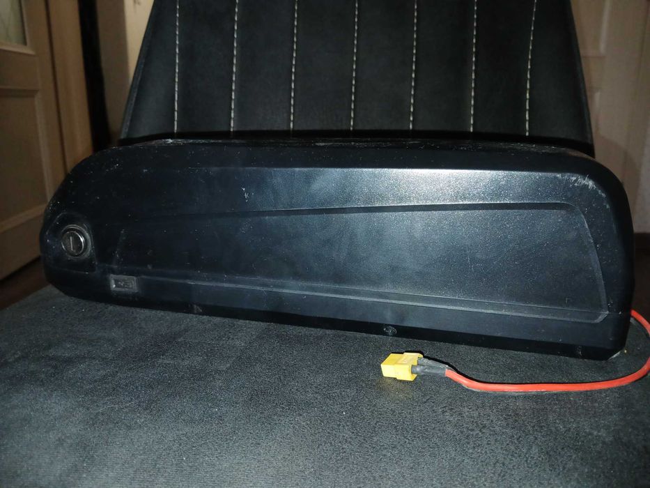 Батарея для электровелосипеда