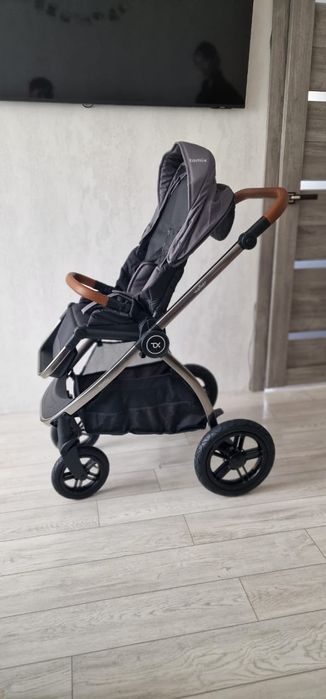 Продается коляска детская